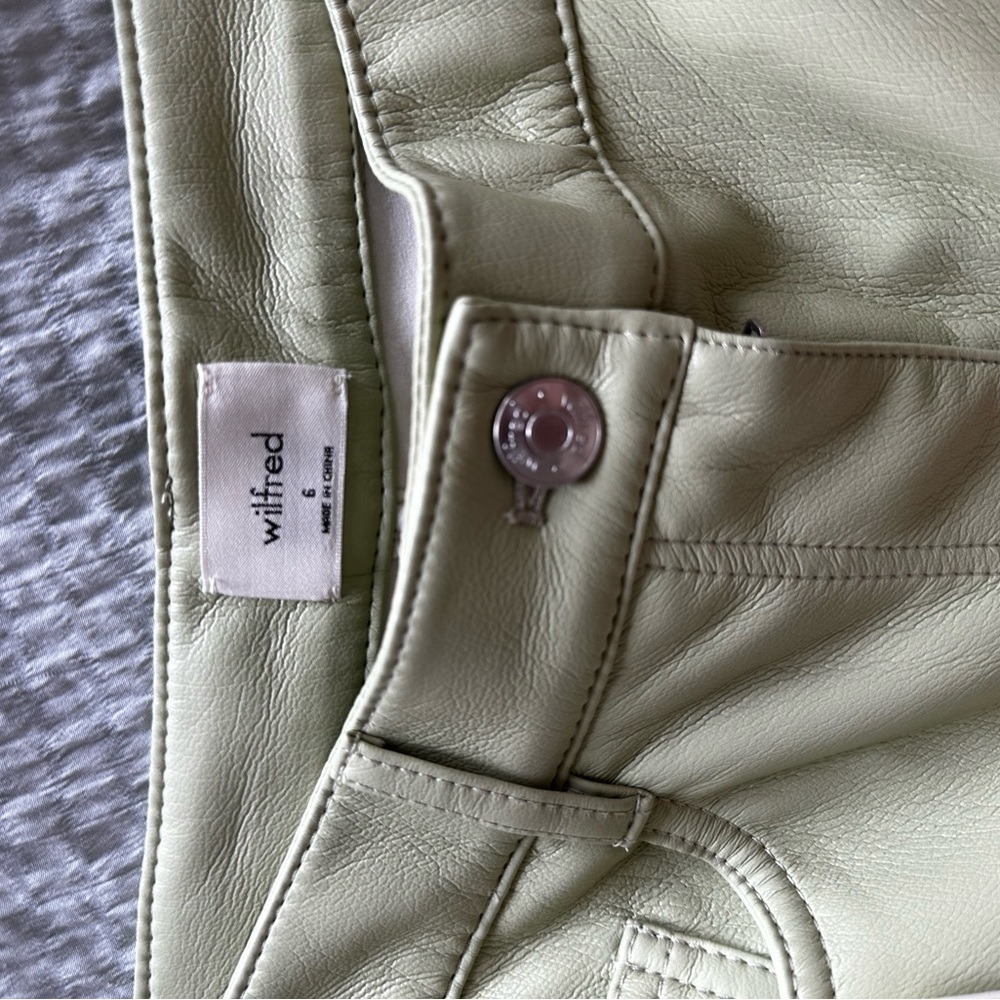 BNWT MELINA HIGH RISE SAGE GREEN PANTS - Picture 3 of 9